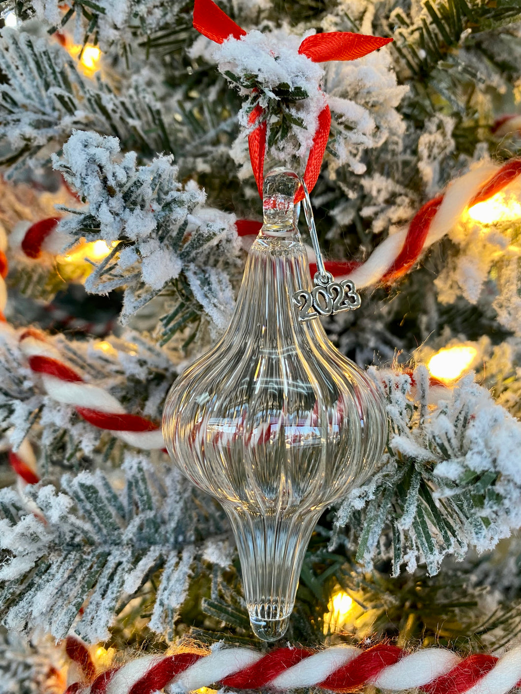 Scalloped glass ornament